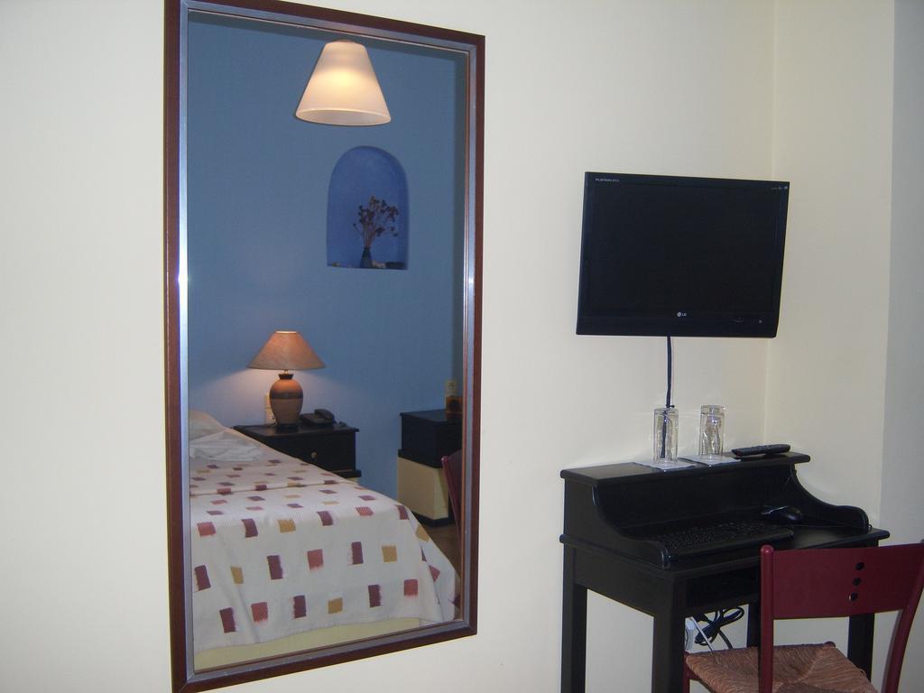 Aeriko Benovias Rooms & Apartments 卡法斯 外观 照片