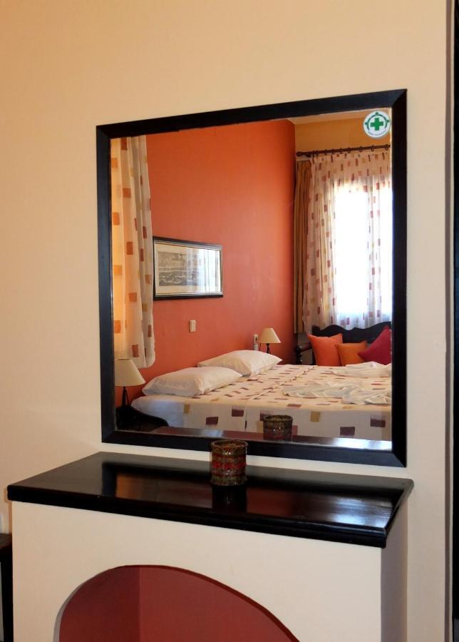 Aeriko Benovias Rooms & Apartments 卡法斯 外观 照片