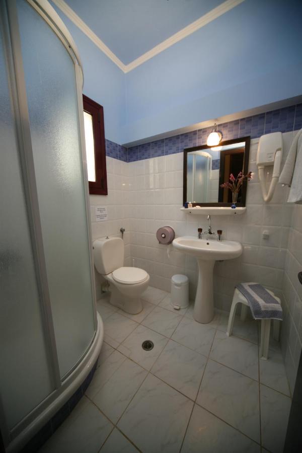Aeriko Benovias Rooms & Apartments 卡法斯 外观 照片